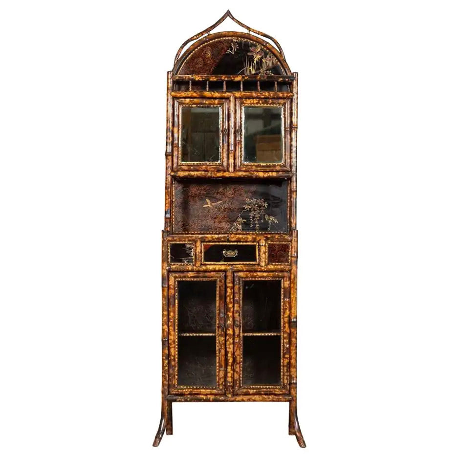 Gabinete esmaltado de bambú inglés, 1880