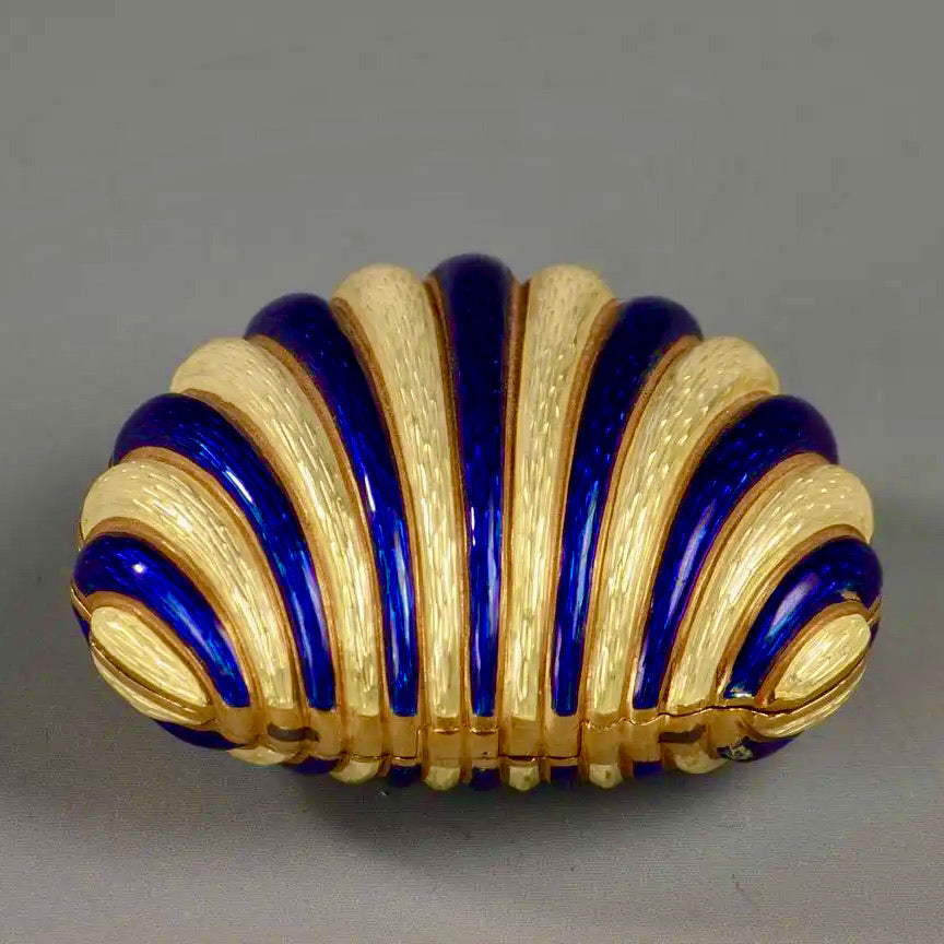 Bolso de Oro y Esmalte con Diamantes, 1920