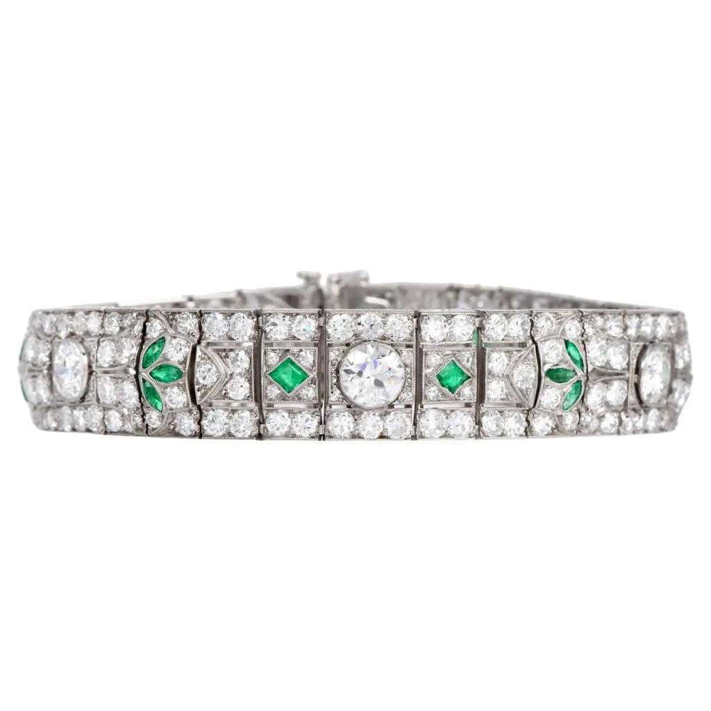 Pulsera Estilo Art Deco | Diamantes y Esmeraldas | Francia, 1920