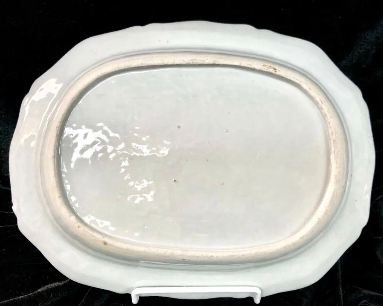Plato de Porcelana Famille Rose del Siglo XVIII