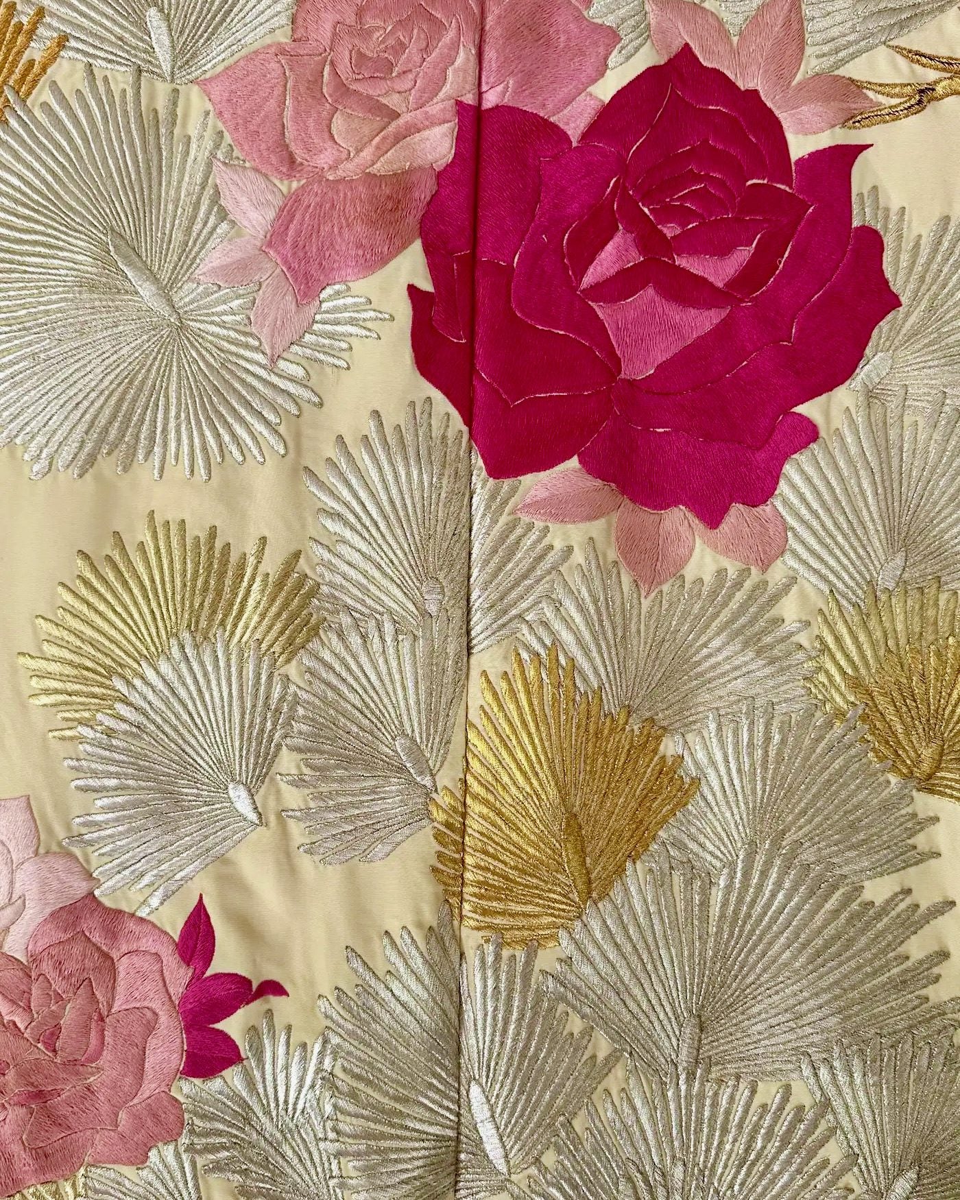 Kimono de Boda | Bordado sobre Seda | Japón | 1930