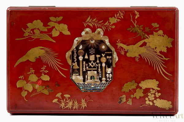 “Caja Masónica Japonesa” de Laca Roja | Exportación Kioto-Nagasaki 1800