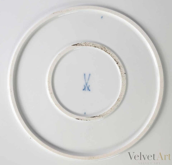 Plato de Porcelana Dorada Meissen Pintado a Mano
