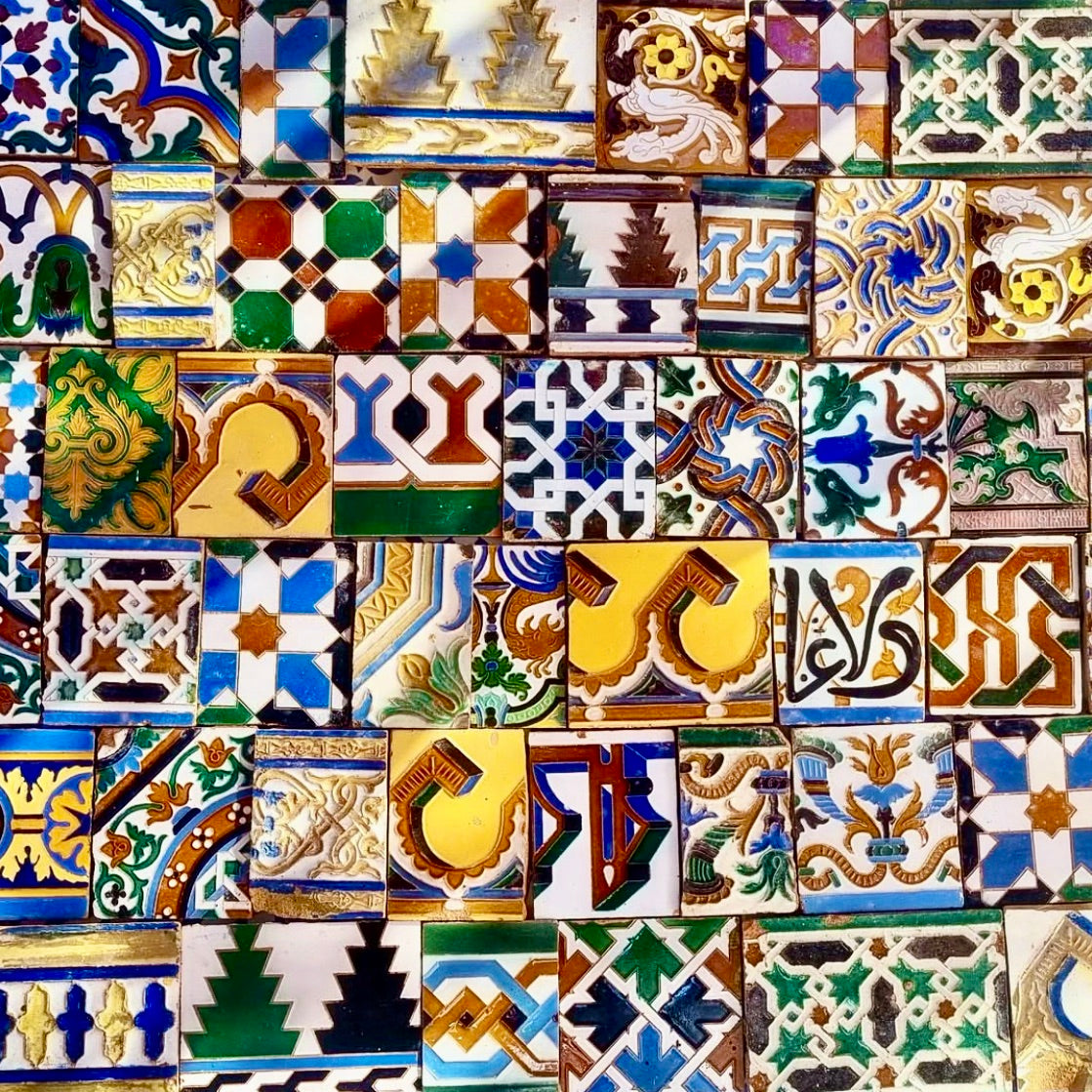 Venta de Azulejos Sevillanos de Triana Siglos XIX y XX