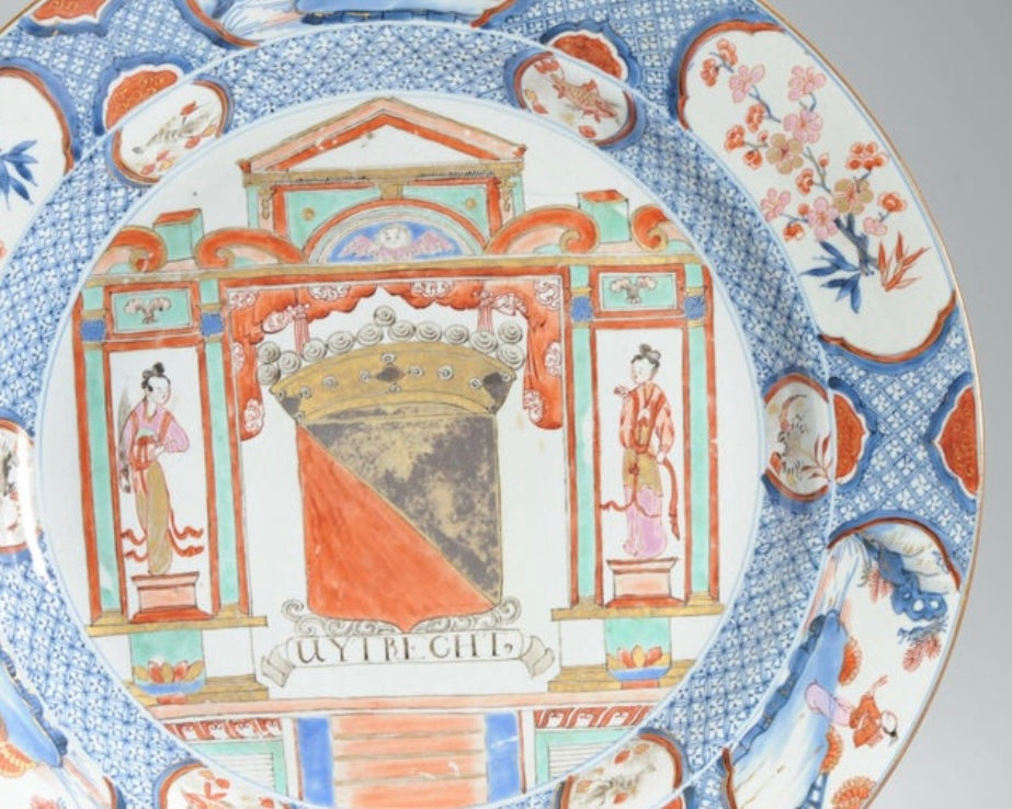 Plato de Porcelana China Armorial Imari | Escudo de Armas Utrech | Siglo XVIII