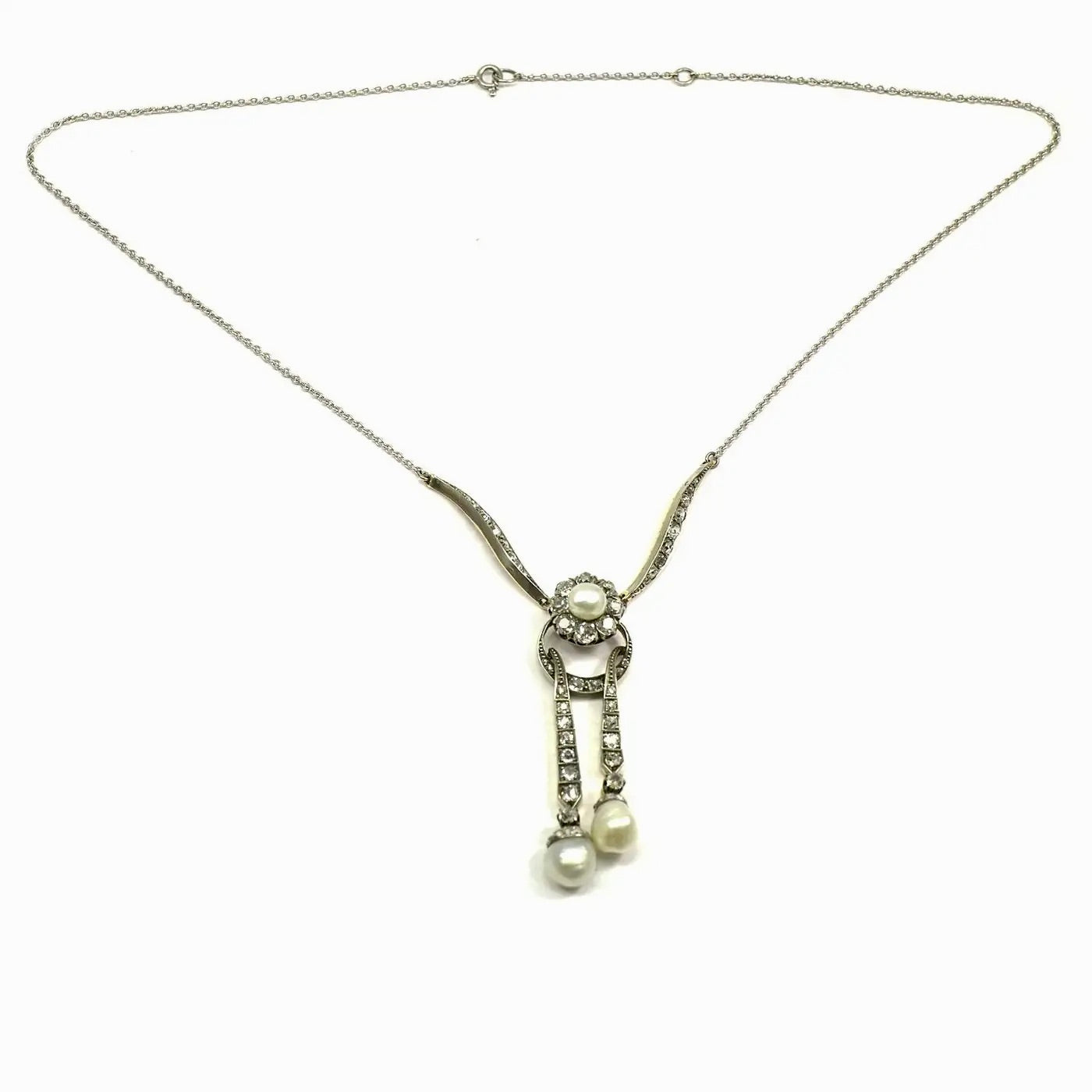 Collar Lavalier Eduardiano con Diamantes y Perlas Naturales de 1910