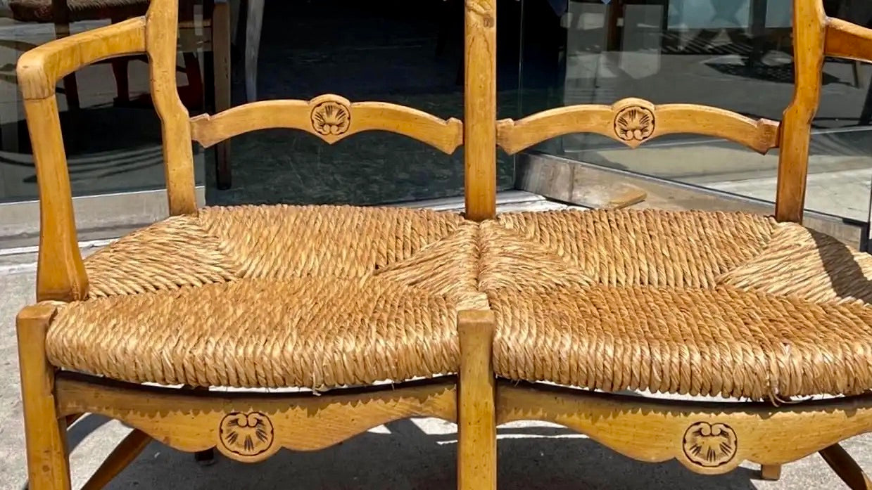 Banqueta Francesa con Asiento de Junco del Siglo XIX