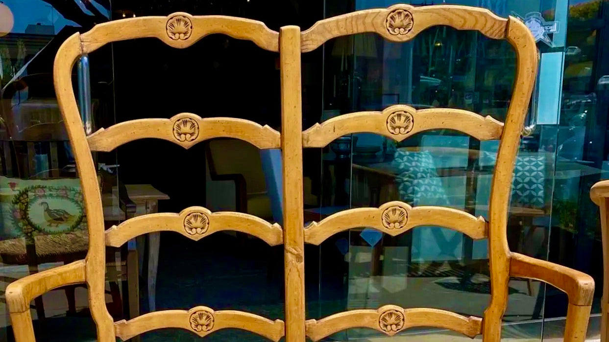 Banqueta Francesa con Asiento de Junco del Siglo XIX