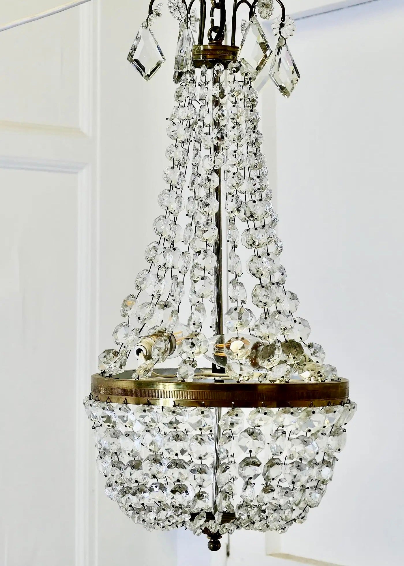 Araña de Estilo Imperio Francés en Cristal y Latón, 1930