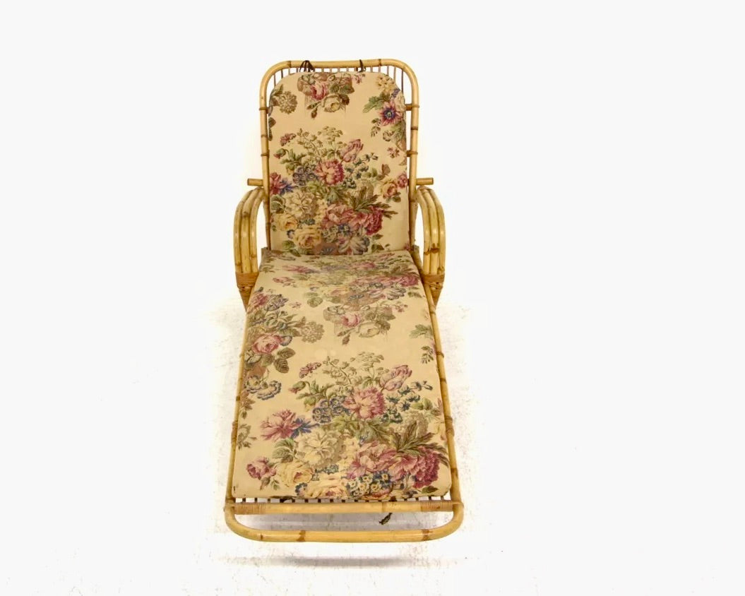 Chaise Longue de Ratán y Mimbre Plegable, Suecia, Años 60