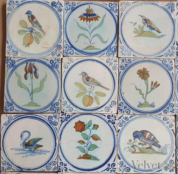 16 Azulejos Delft Holandeses Policromados, con Flores y Pájaros | Siglo XVIII-XIX