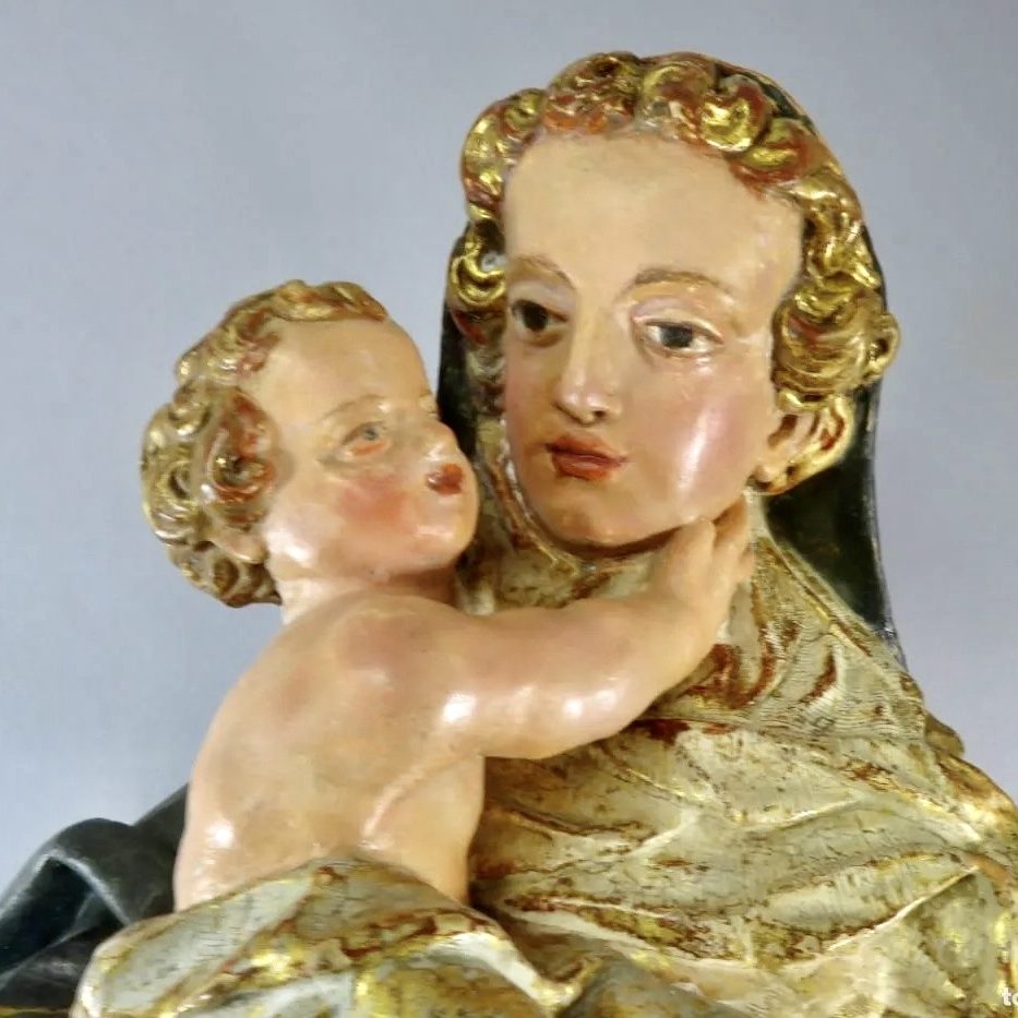 Escuela Valenciana, Siglo XVII | Virgen con Niño | Talla en Madera Dorada