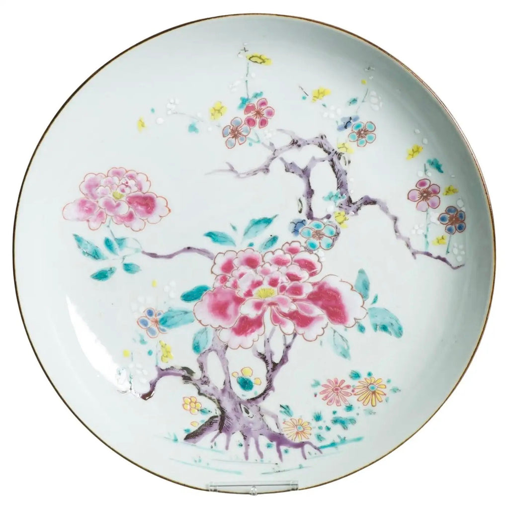 Plato de Porcelana China Yongzheng | Famille Rose, Siglo XVIII