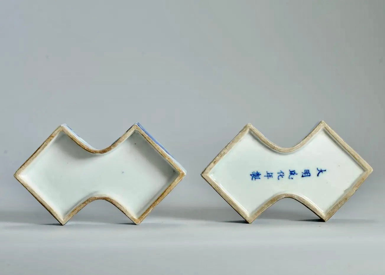 Caja de Porcelana Azul y Blanca para Tinta | Periodo Ming, Siglo XVII