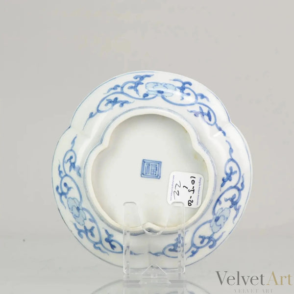 Placa de Porcelana Japonesa Ko-Kutani del Siglo XVII