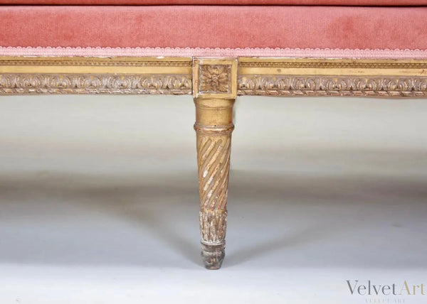 Sillón Francés Conversacional del Siglo XIX en Terciopelo Rosa