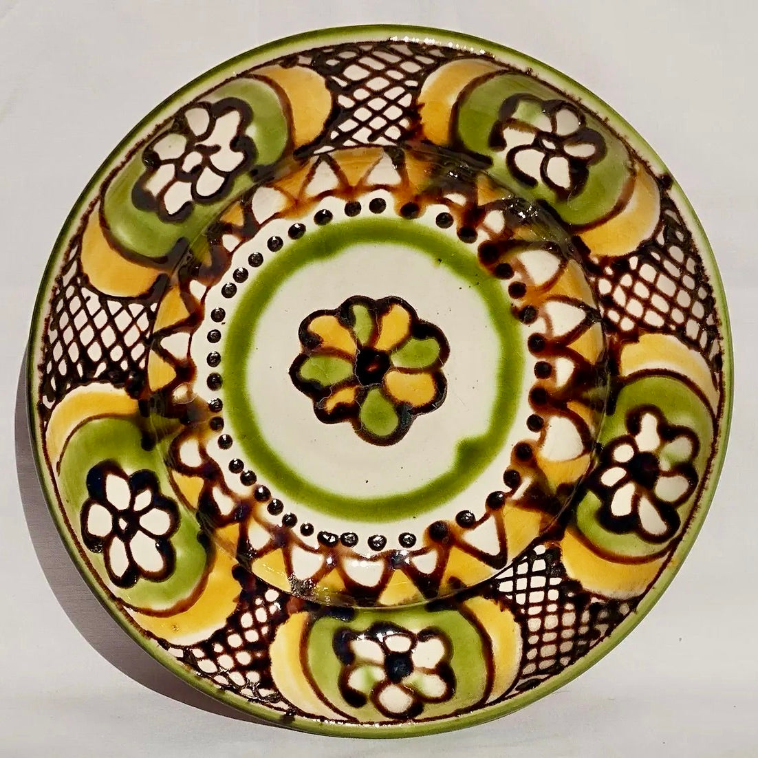 Plato Tradicional de Transilvania Pintado a Mano en los Años 70