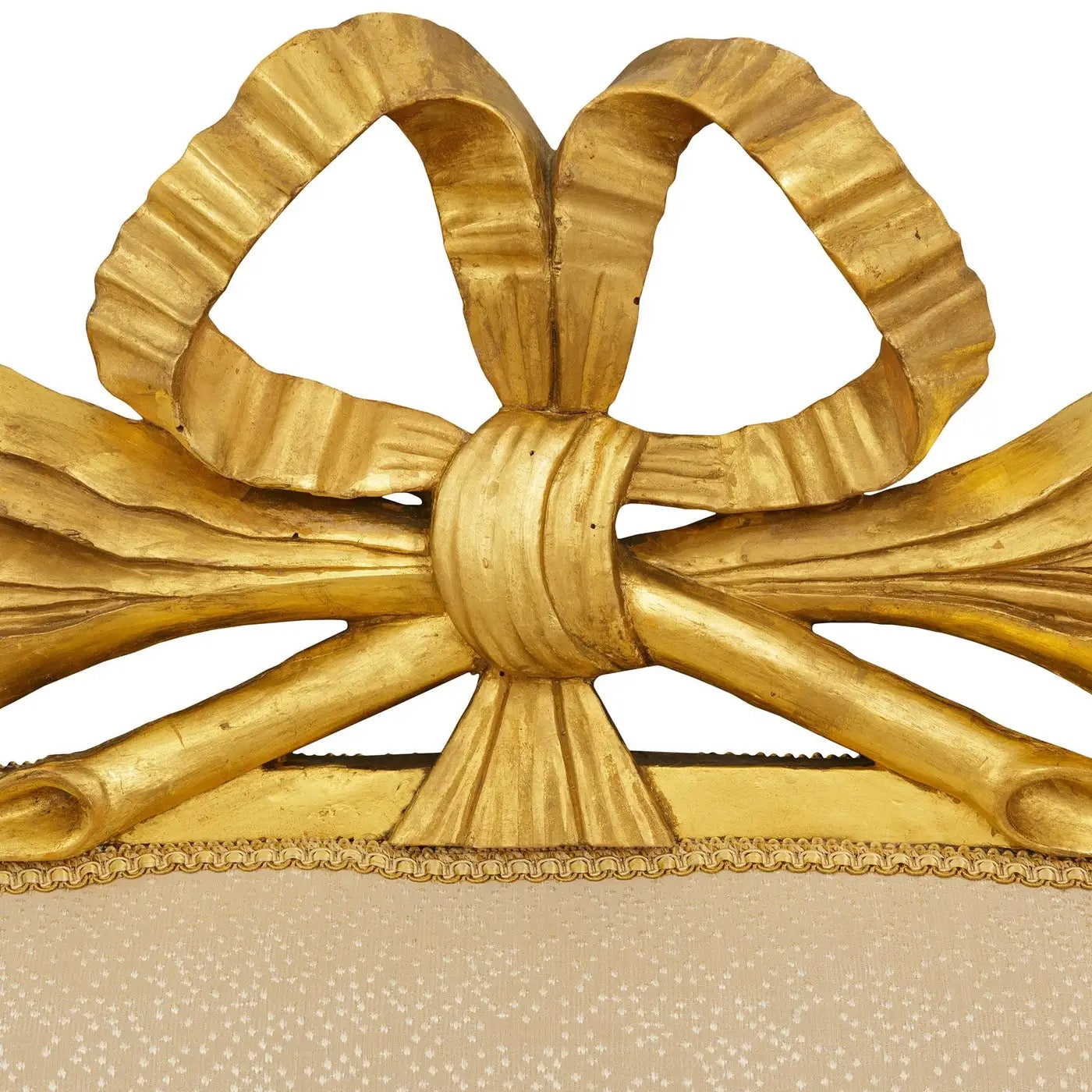 Cabecero Italiano Tallado y Dorado | Estilo Luis XVI del Siglo XIX