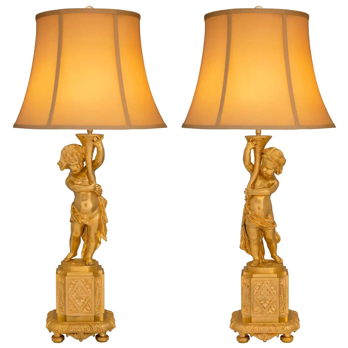 Lámparas Francesas en Ormolu | Estilo Luis XVI, Siglo XIX