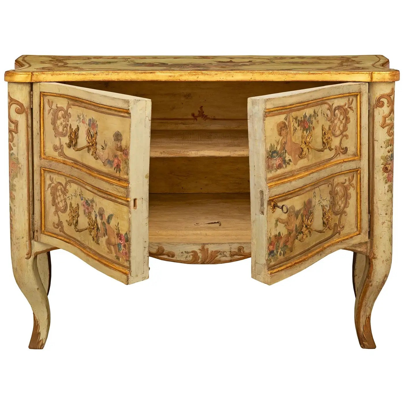 Arcón Italiano Luis XV del Siglo XVIII | Decoración de Querubines y Ormolu