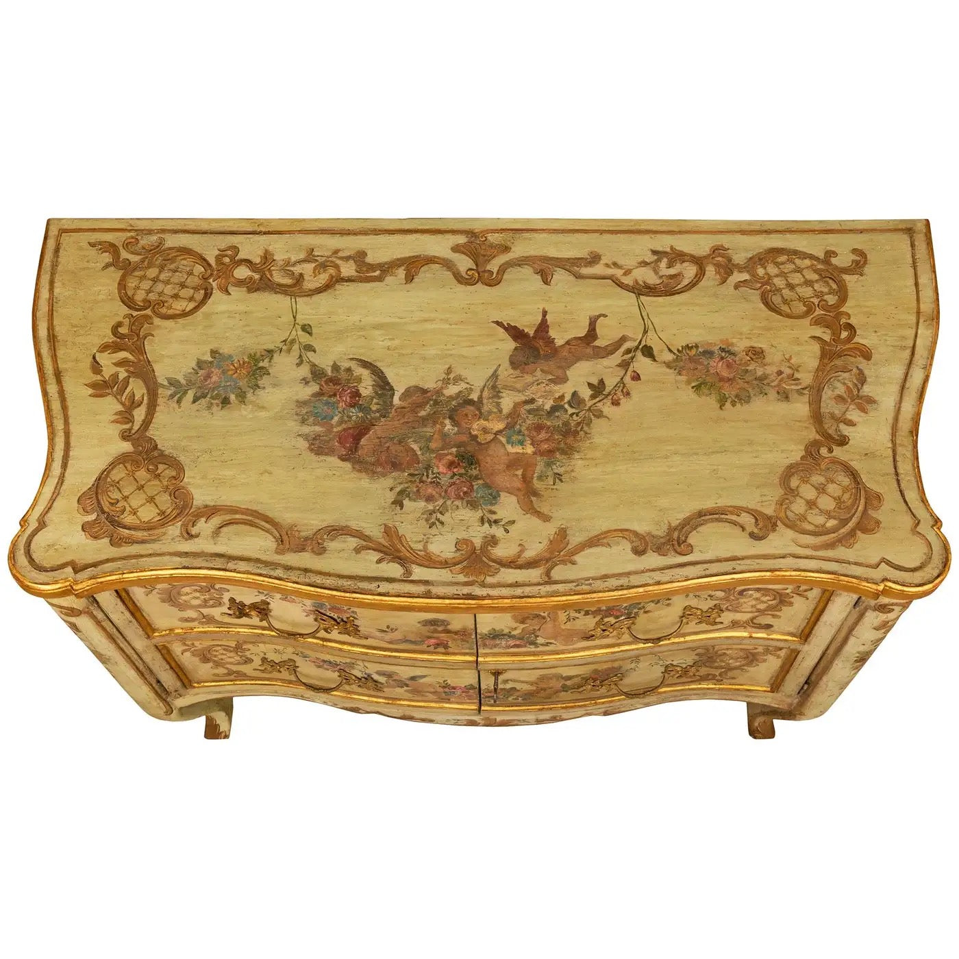 Arcón Italiano Luis XV del Siglo XVIII | Decoración de Querubines y Ormolu