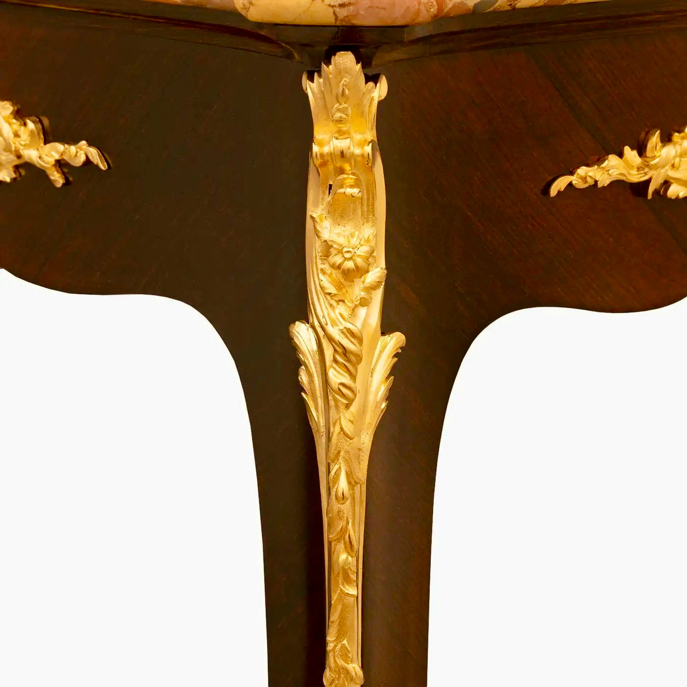 Mesa francesa Luis XV del siglo XIX con Brèche d’Alep