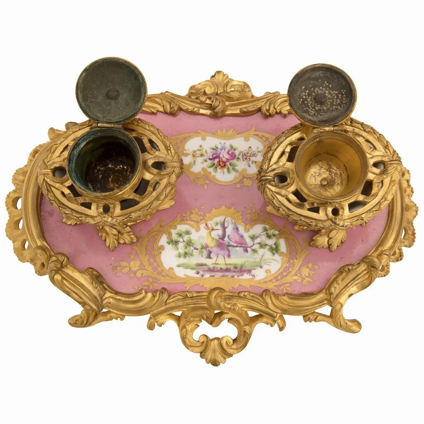 Tintero Francés de Porcelana de Sèvres y Ormolú | Estilo Luis XV, Principios del Siglo XIX