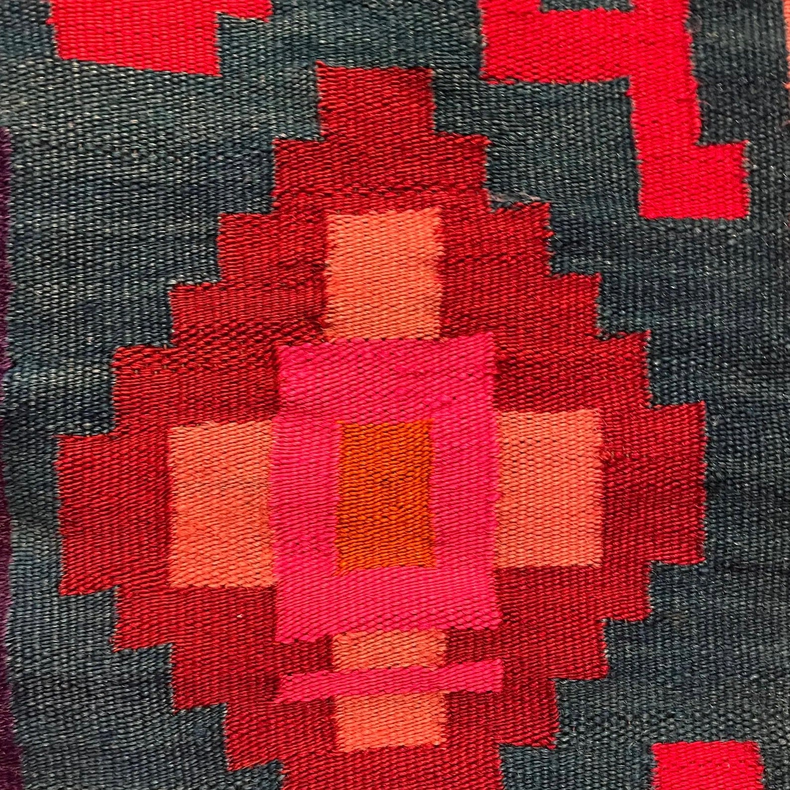 Alfombra Tradicional Rumana de Lana Hecha a Mano en los Años 50
