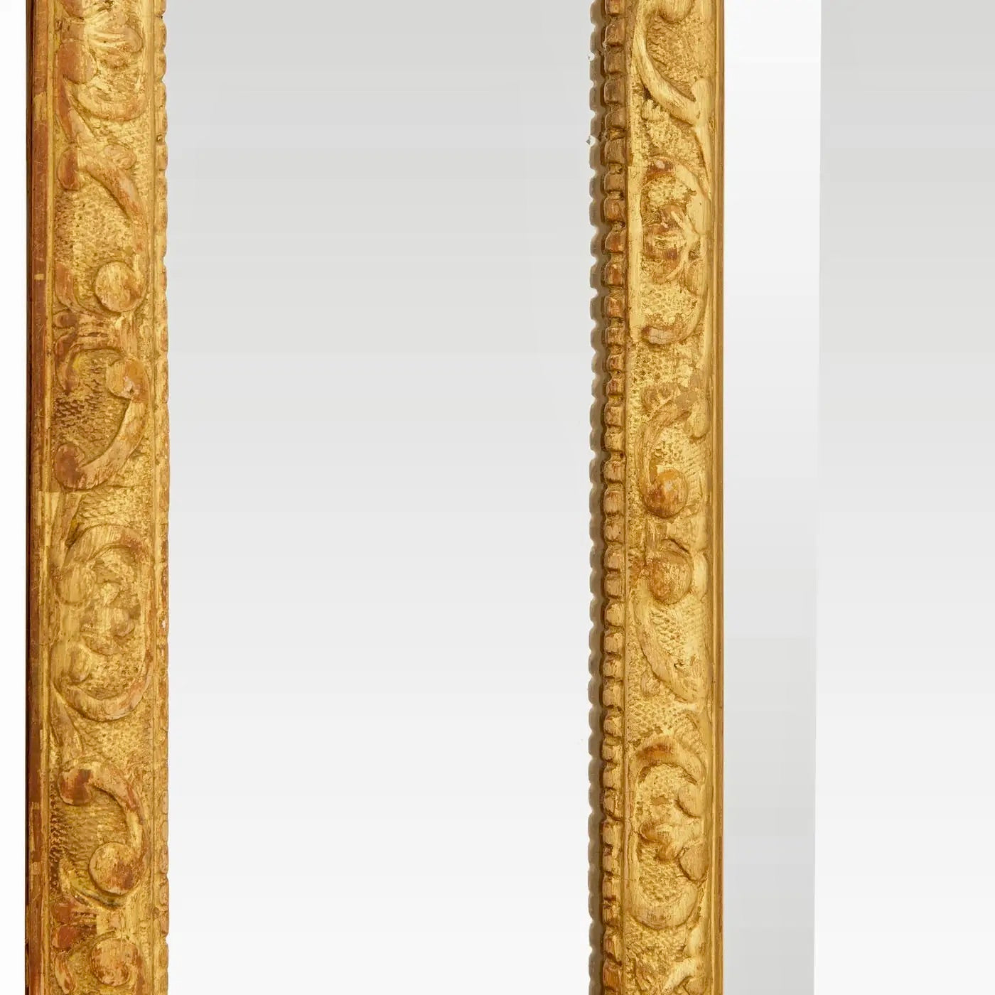 Espejo Luis XIV Francés en Madera Dorada