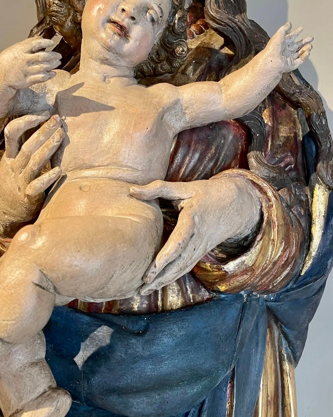 Talla Renacentista Policromada "Virgen con el Niño" | Tirol, Siglo XVI