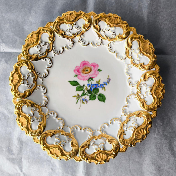 Plato de Porcelana Meissen con Borde de Oro